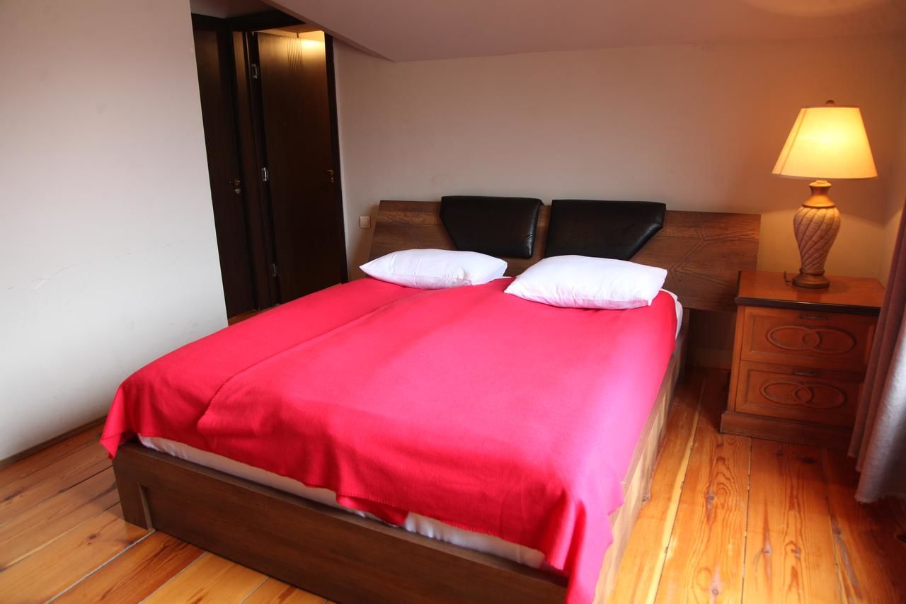 Отель Hotel Chubu Местиа-24