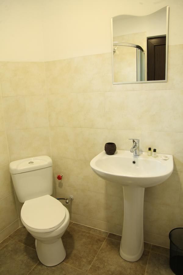 Отель Hotel Chubu Местиа