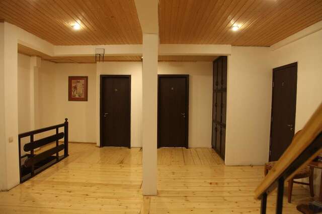 Отель Hotel Chubu Местиа-16