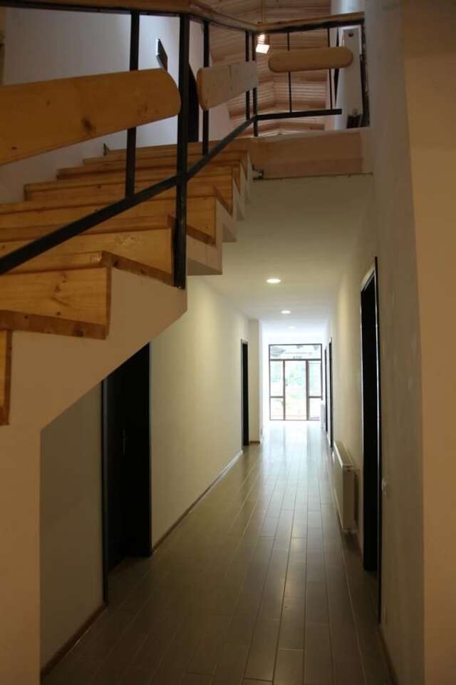 Отель Hotel Chubu Местиа-20