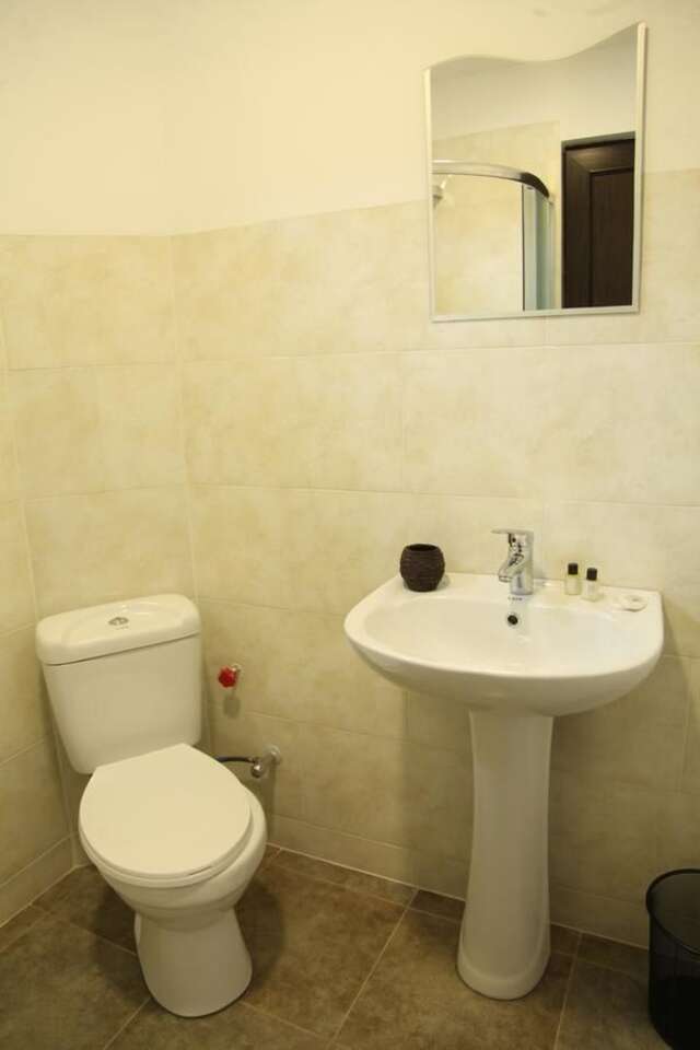 Отель Hotel Chubu Местиа-45