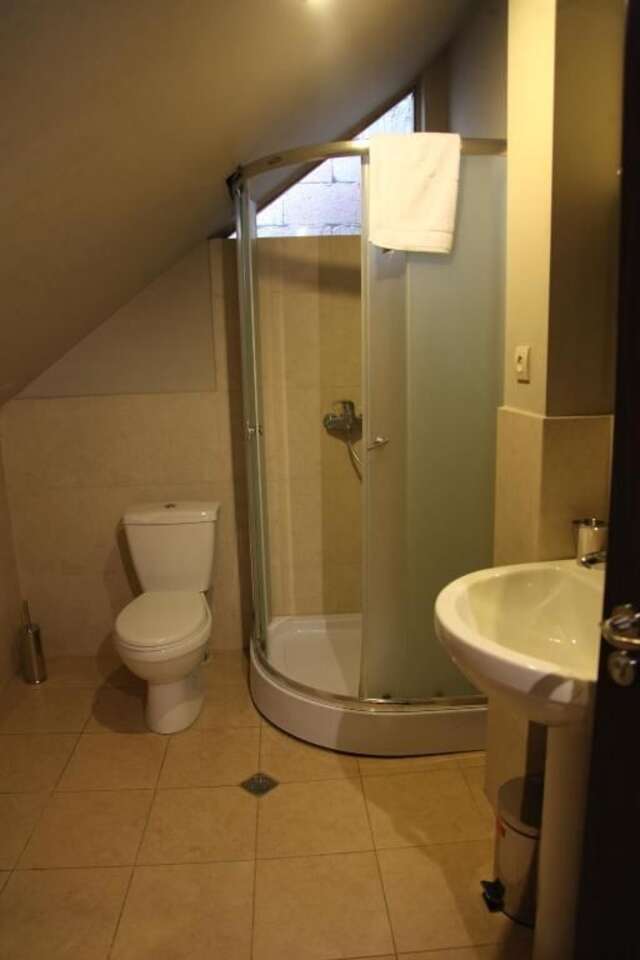 Отель Hotel Chubu Местиа-58