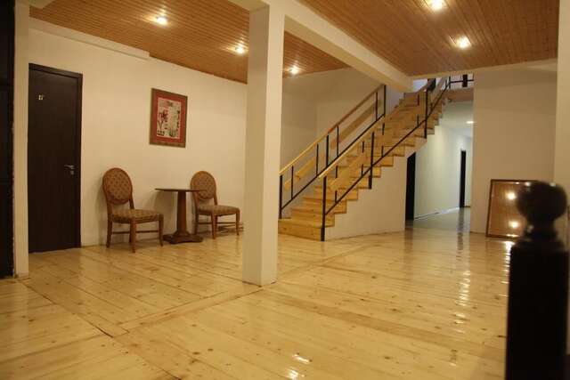 Отель Hotel Chubu Местиа-61