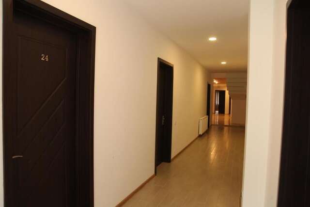 Отель Hotel Chubu Местиа-63